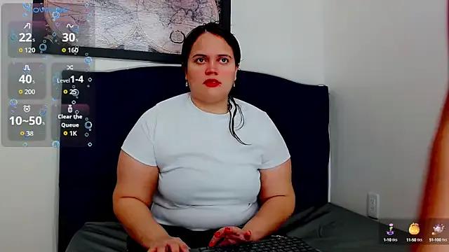 brunnette_hot on StripChat