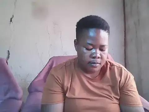 Bustyass93 — Freechat on StripChat