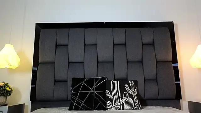 Calipso_Parisi on StripChat