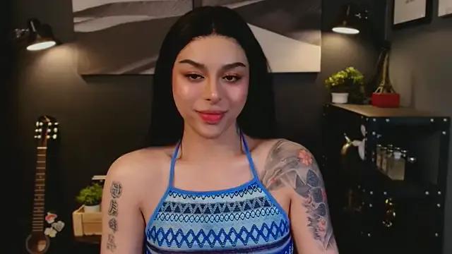 callmeLUNA — START PUBLIC SHOW