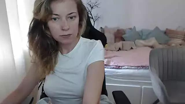 Camie_Peach on StripChat
