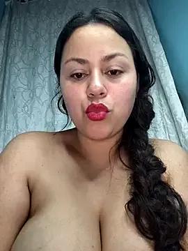camila-titis on StripChat