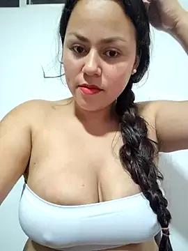 camila-titis on StripChat
