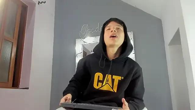 camillo_virgil on StripChat