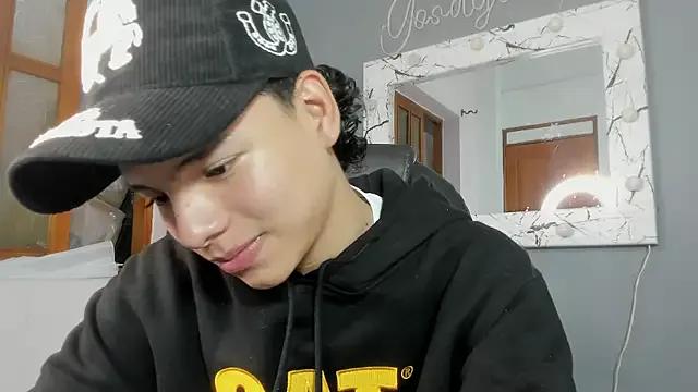 camillo_virgil on StripChat