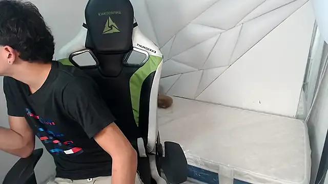 Cash_G_ — k ASSHOLE CLOSE IN DOGGY