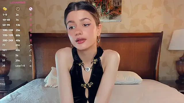 CathrynCovil on StripChat