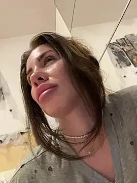 CelineReys on StripChat