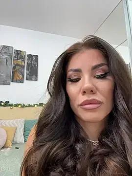 CelineReys on StripChat