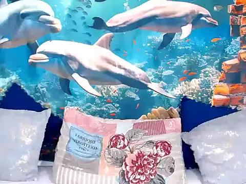 Cherrybootyjoy on StripChat