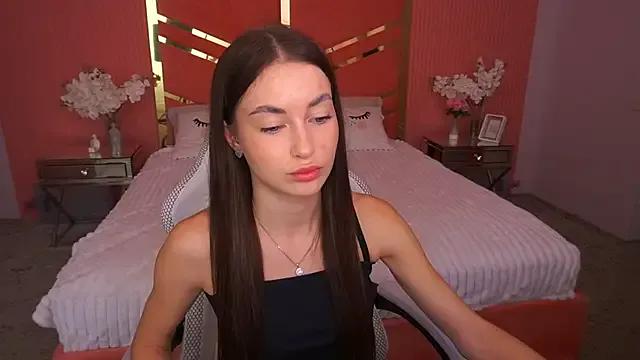 CherryyLulu on StripChat