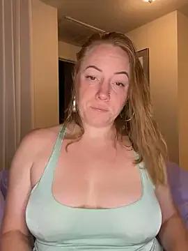 ChiliRoja on StripChat