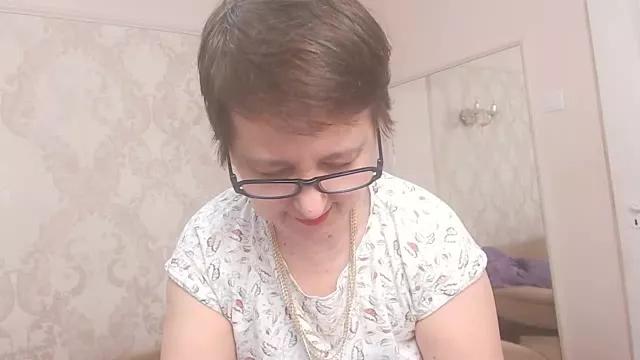 ChristaRose on StripChat