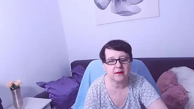 ChristaRose on StripChat