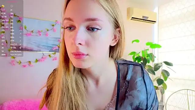 CindyGreen on StripChat