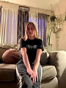 ClumsyLink on StripChat