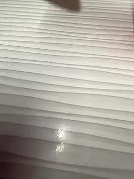 CrazzyChicks on StripChat