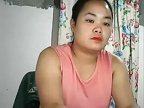 CreamyPussy4uxx on StripChat