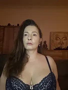 cristalines on StripChat