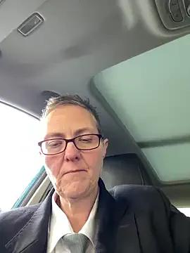 Curvy-Jinx on StripChat