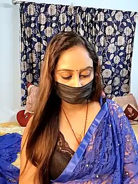 Cute-lusi on StripChat