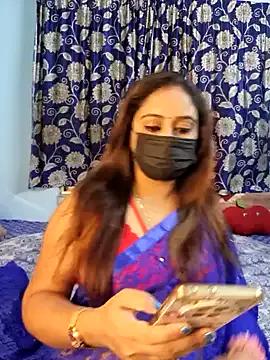 Cute-lusi on StripChat