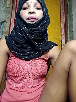 Cutesoma01 on StripChat