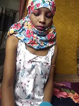 Cutesoma01 on StripChat