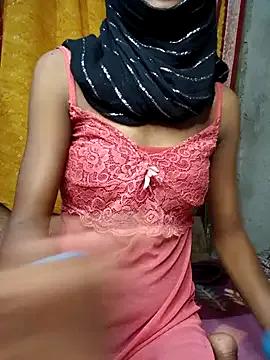 Cutesoma01 on StripChat