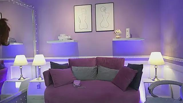 DahliaGrey on StripChat