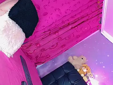 DaliaBacil25 on StripChat