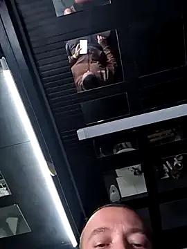 DarkDea on StripChat