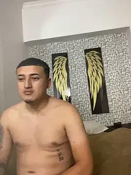 Demon_foxes on StripChat