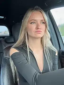 Devill_Angel_ on StripChat