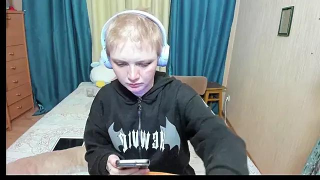 Dia_Angel on StripChat