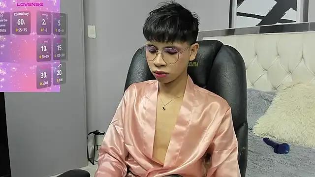 dilan_911 on StripChat