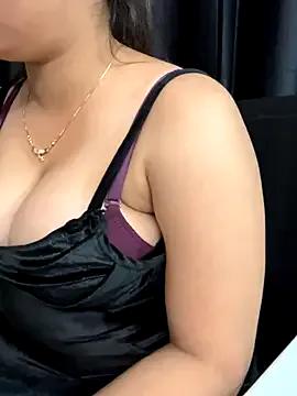 Diya_Chopra on StripChat