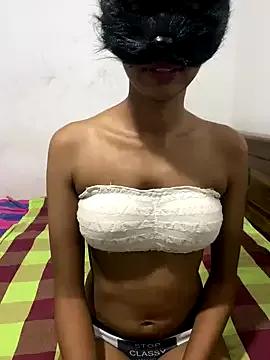 Dora__baby on StripChat