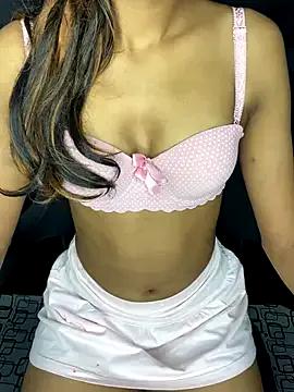 Dora__baby on StripChat