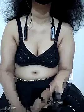 Dustugirl on StripChat