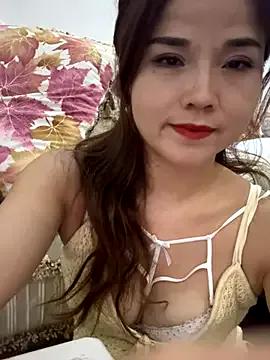 Efangfang on StripChat