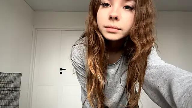 EhtelBiondi on StripChat