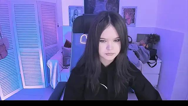 Elainebeness on StripChat