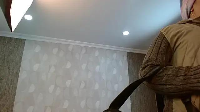 elamurray on StripChat