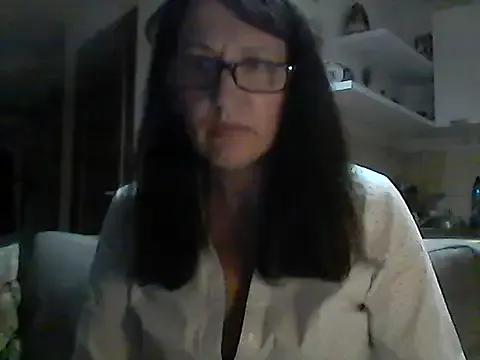 Elena48324 on StripChat