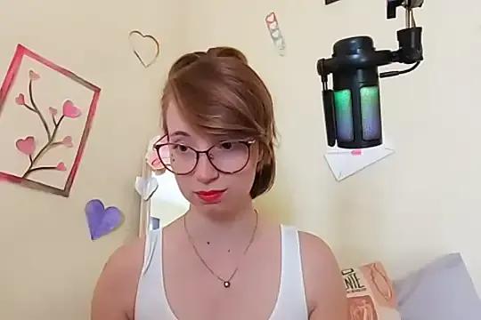 Elise_Nyx on StripChat