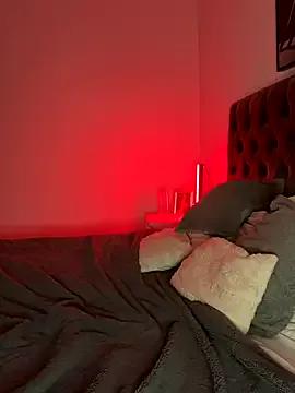 EllaMae on StripChat