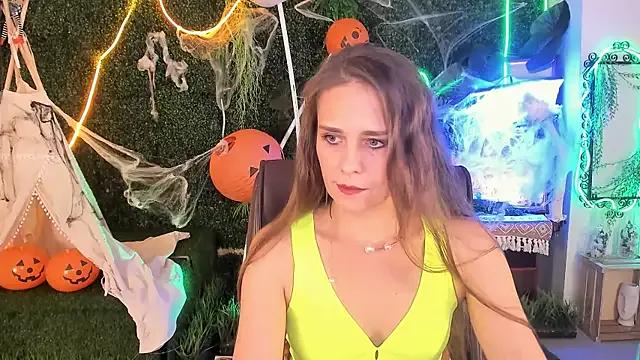 EmiliaBedy on StripChat