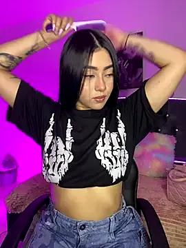 emily_22x on StripChat