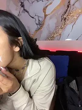 emily_22x on StripChat